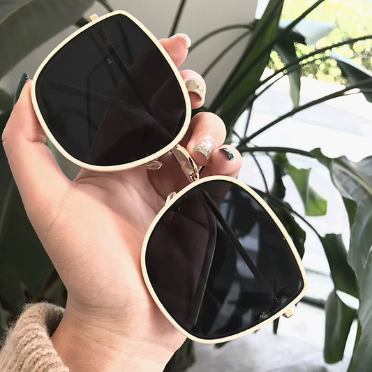 SunBold Sunnies (2 Colors)